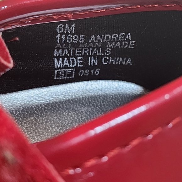 Melanie Taylor girls red Mery Jane shiny shoes size 6M - Picture 7 of 9